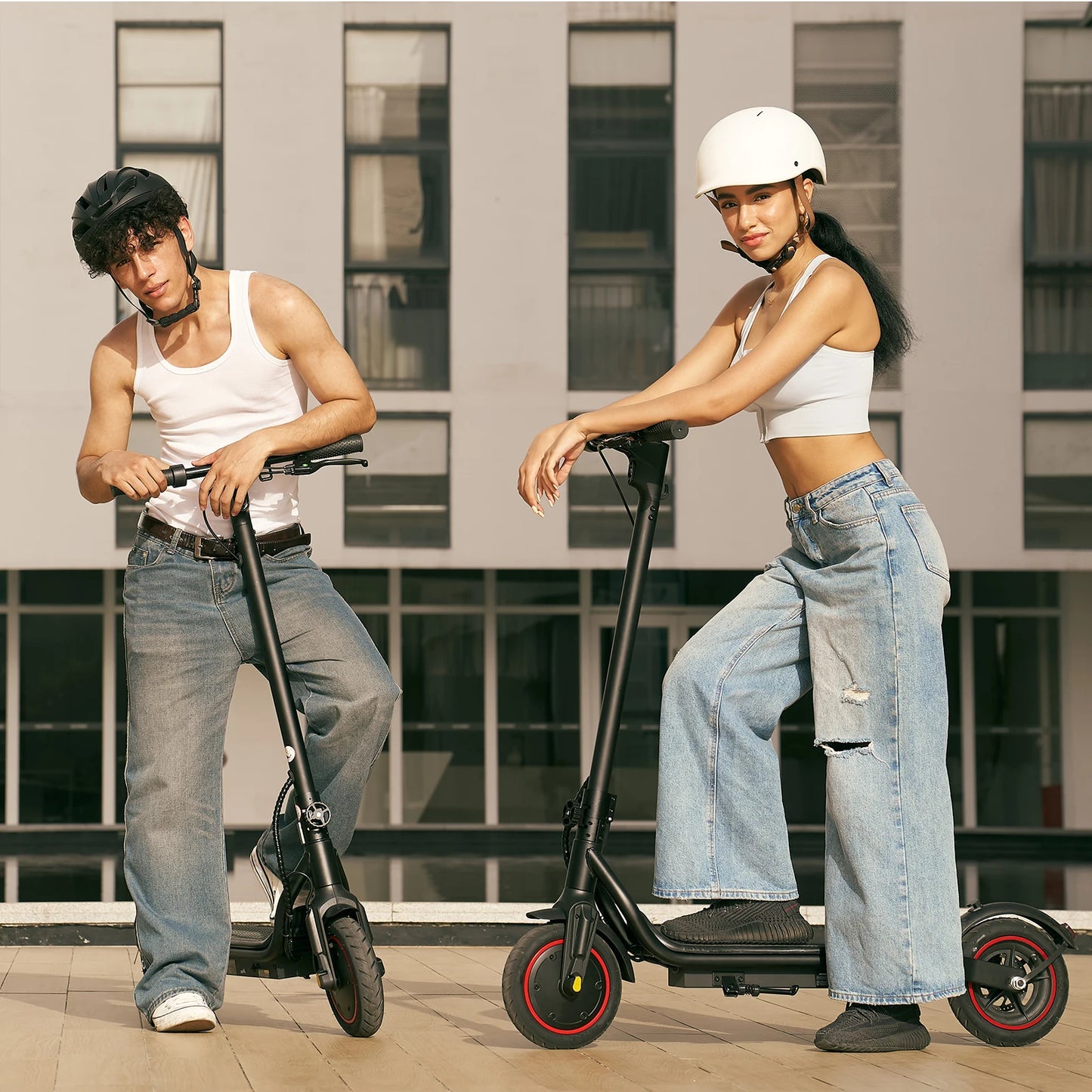 W5 E-scooter Inflatable Tire 30km/h Dual Brake With APP - Cilla Scooters