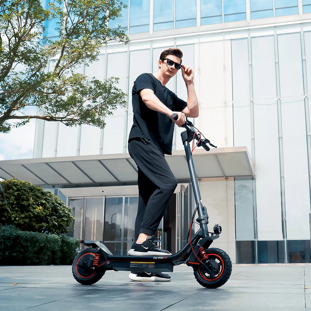 iscooter i10pro Electric Scooter 10 Inch Tire 800W 48V 15Ah Foldable eScooter Max speed 45km/h Range 60KM Kick Scooter With App - Cilla Scooters
