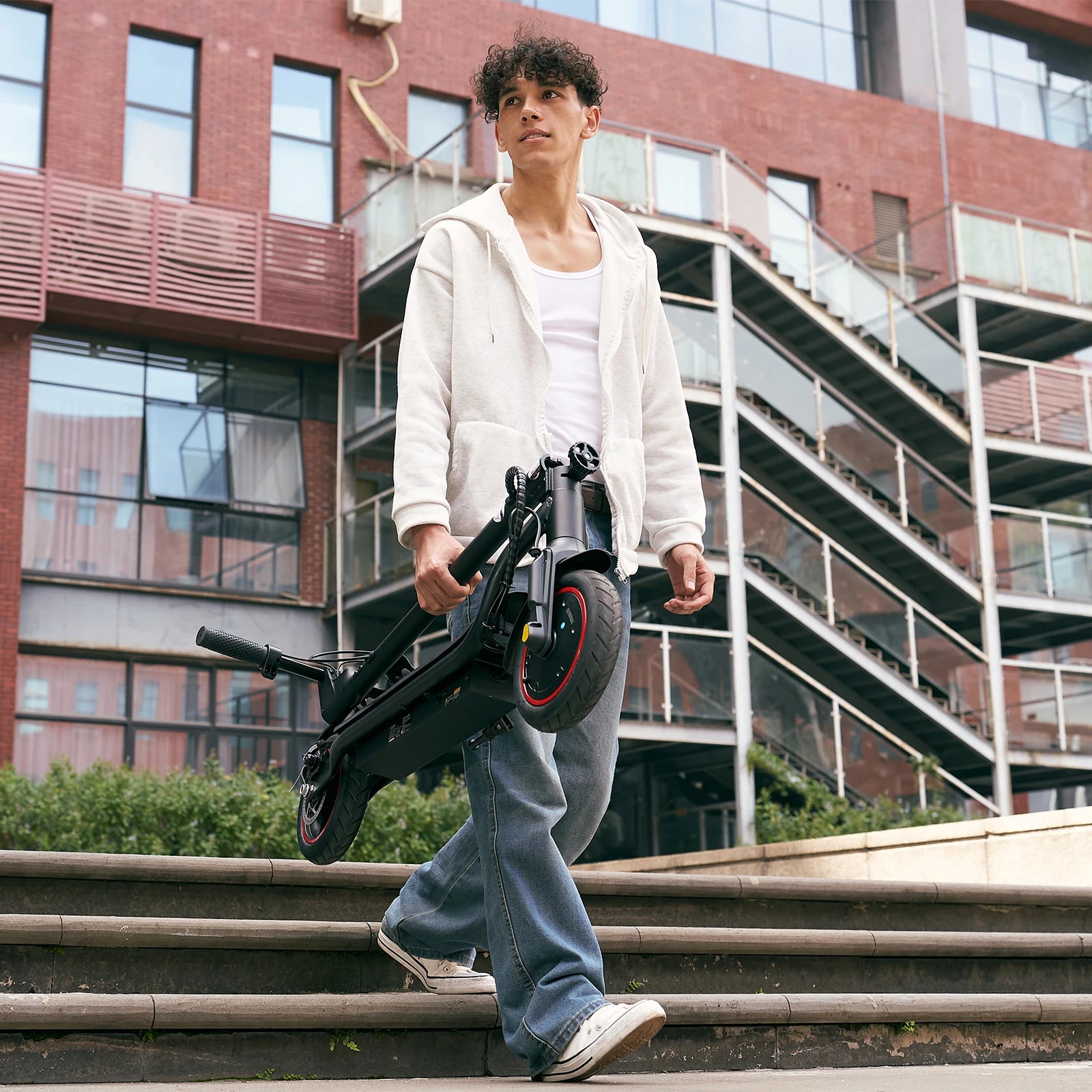 W5 E-scooter Inflatable Tire 30km/h Dual Brake With APP - Cilla Scooters